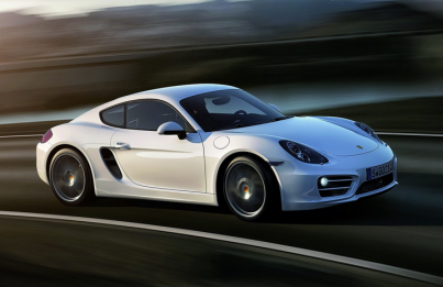 Kdo zvítězí v souboji Porsche Cayman x Subaru WRX STI?